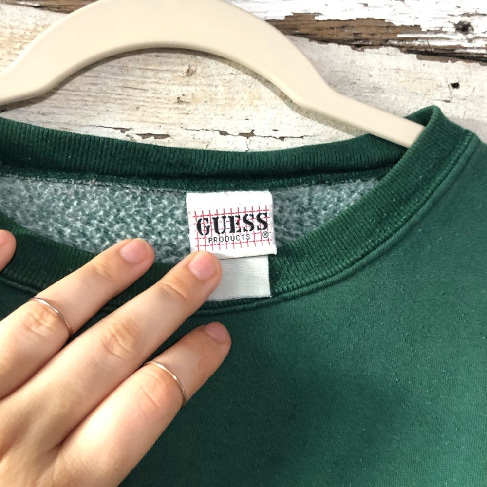 🔴SOLD🔴 Vintage GUESS Crewneck - Picture 4 of 7